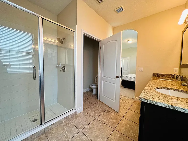 8173 Roseville Blvd — Photo 14