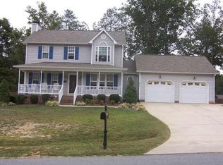 8417 Old Ponderosa Cir, Raleigh, NC 27603