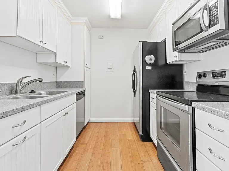 2408 S Hacienda Blvd #L8 — Photo 5