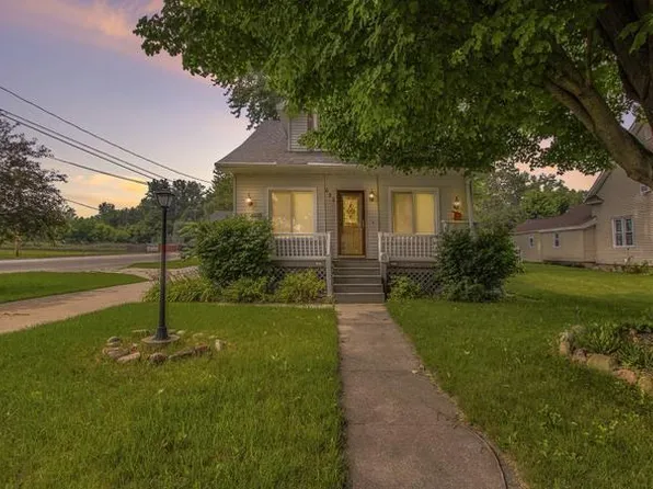 625 S Higbee St, Reed City, MI 49677