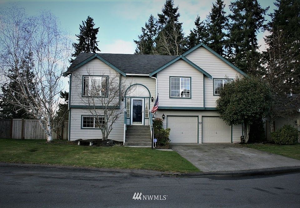4 Bedroom, 3 Full Baths, 2 Car, 2339sqft