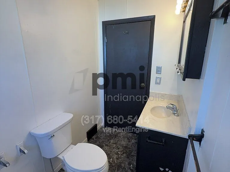 2613 Louise St — Photo 11