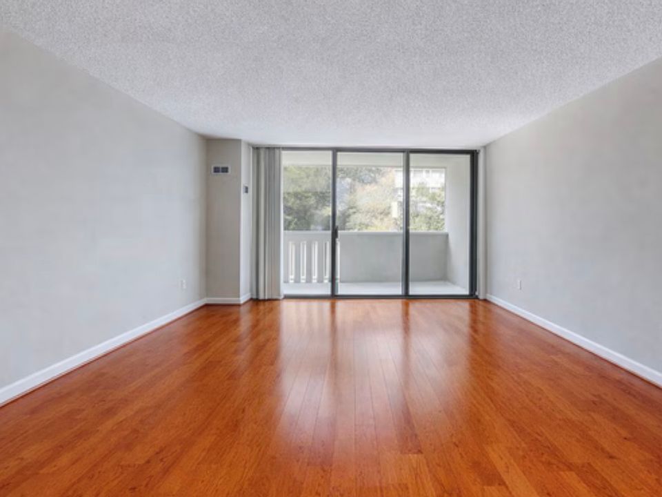1st image of 6101 Edsall Rd APT 409
