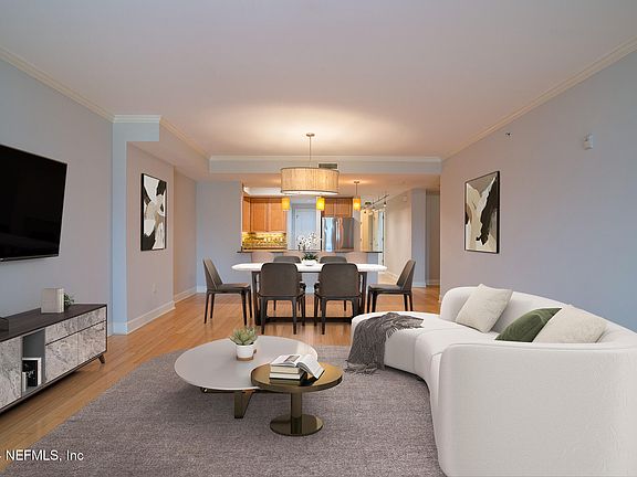 5th image of 525 3RD Street N #211