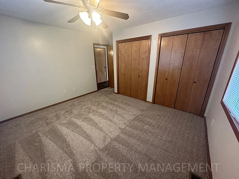 5505 W Rebecca St — Photo 18