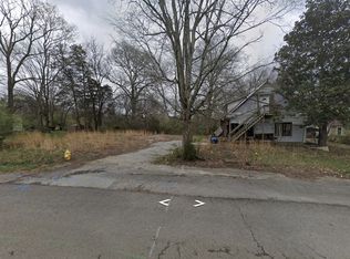 717 W High St, Manchester, TN 37355