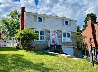 5310 Spring Valley Dr, Pittsburgh, PA 15236