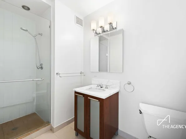 121 East 23rd Street image 9 of 13