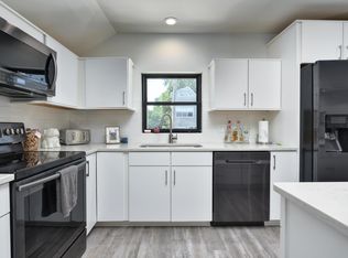 2206 W 6th St #3, Cleveland, OH