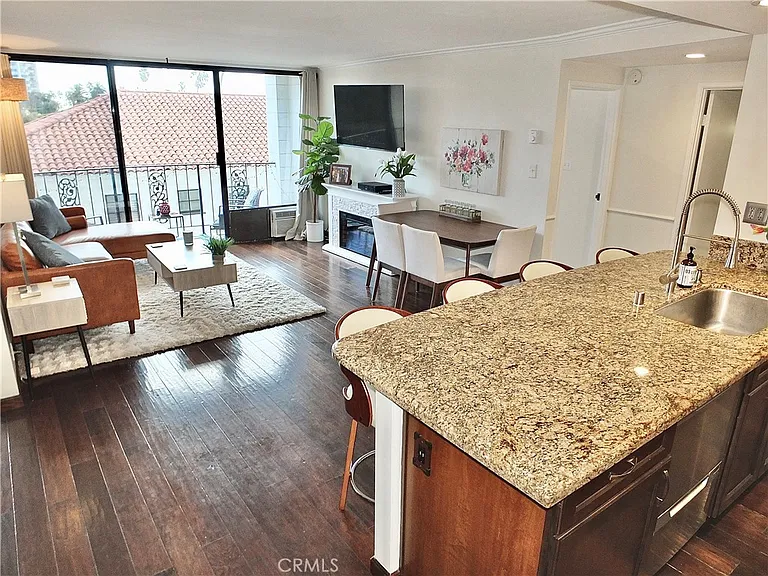 2601 E Ocean Blvd #309 — Photo 8