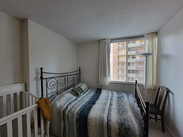 2020 Fullerton Ave #408 — Photo 8