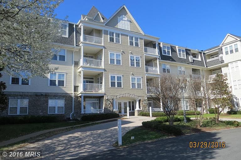 1st image of 2520 Waterside Dr Unit 117
