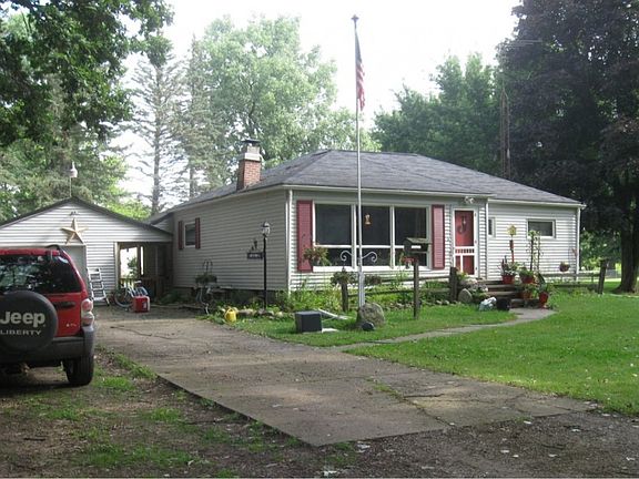 2nd image of 339 Saint Marys St