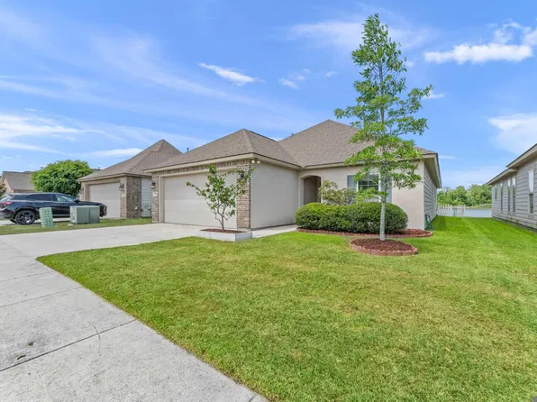 7741 W Pelican Lakes Ave, Baton Rouge, LA 70820