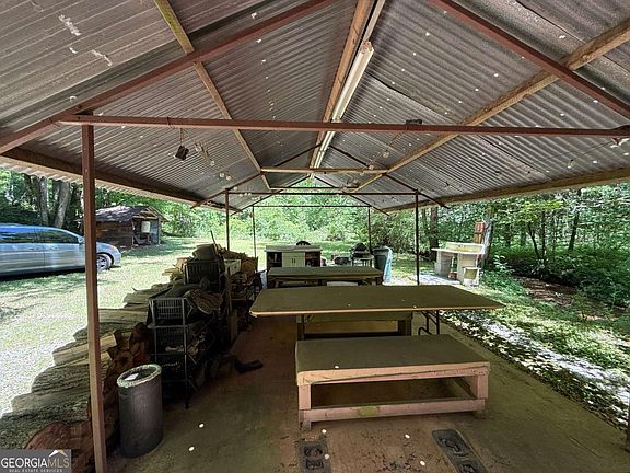 3rd image of 1199 Mountain Cove Rd