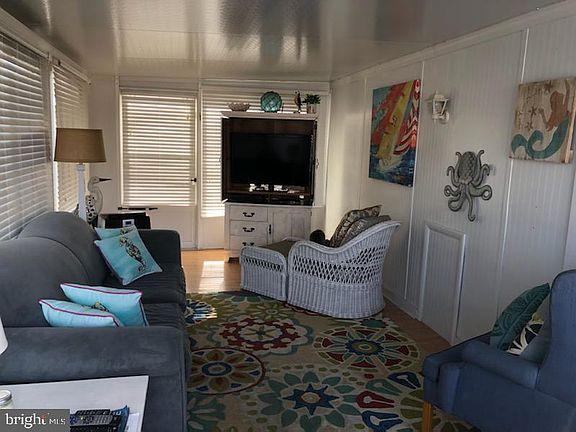 3rd image of 111 Beach Harbor Dr #B147