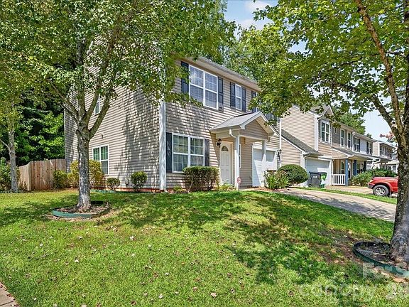 3rd image of 4403 Trillium Fields Dr #41