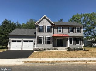 60 Stamford Rd, Hamilton, NJ 08619