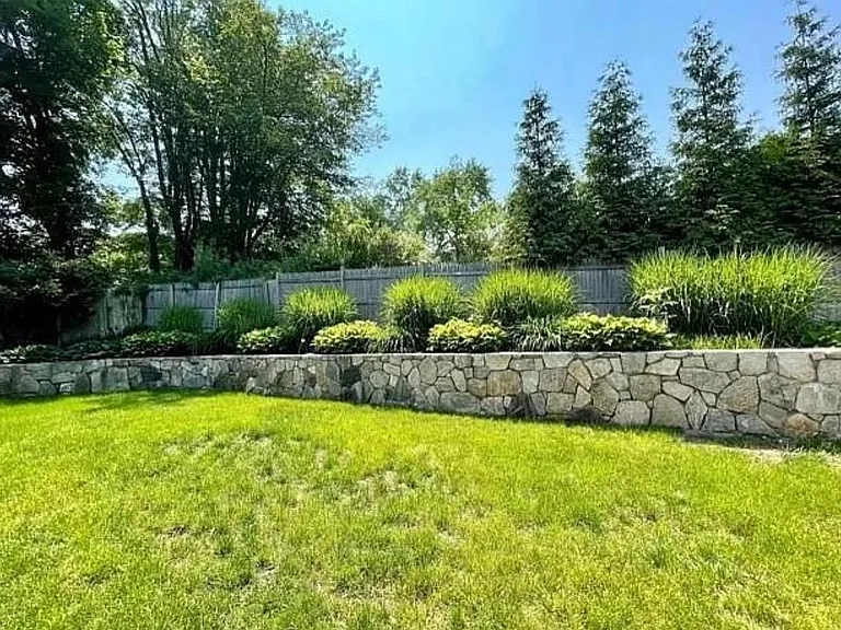 49 Drumlin Rd — Photo 21