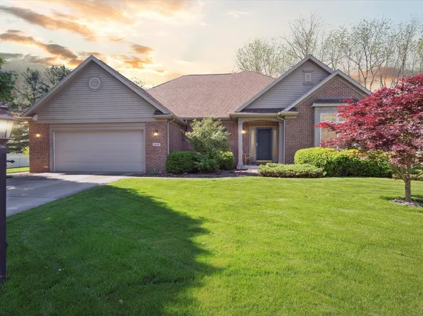 1916 Greenwood Dr, Goshen, IN 46526