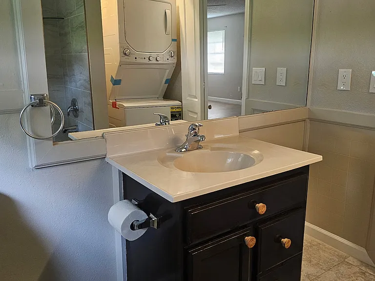 23 Louisiana Ave — Photo 9