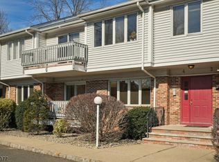 245 Main St APT 4A, Millburn, NJ 07041