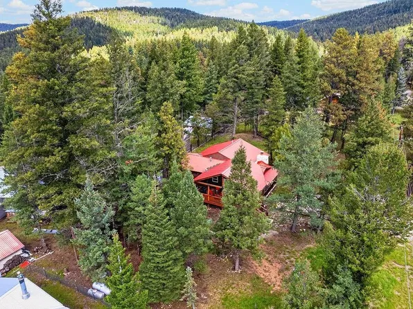 32 Big Tree Ln, Cloudcroft, NM 88317