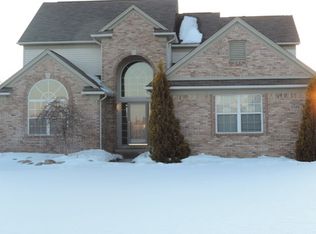 5502 Stone Meadow Dr, Clarkston, MI 48348