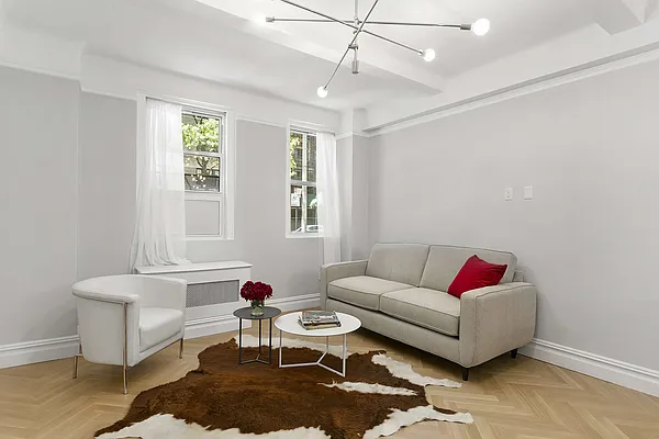 Sold by Compass | media 1