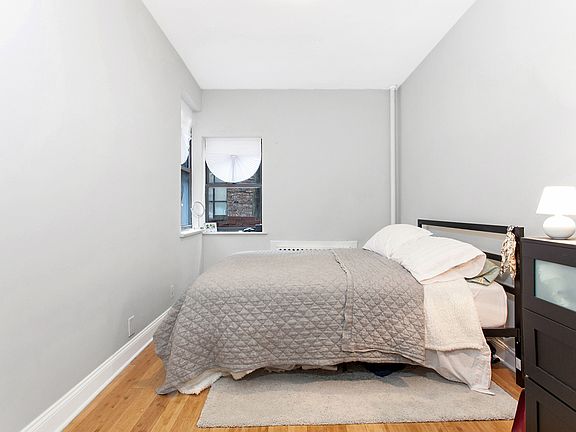 4th image of 442 E 78th St APT 1D