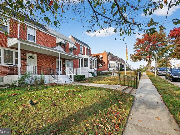 3rd image of 3658 Greenvale Rd
