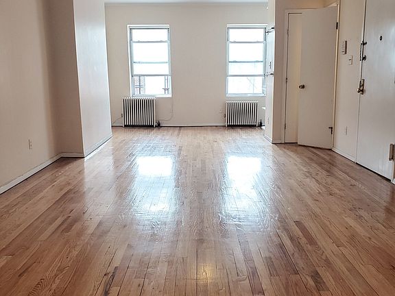 3rd image of 548 Court St #U2