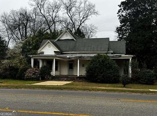 204 Broad St S, Ellaville, GA 31806