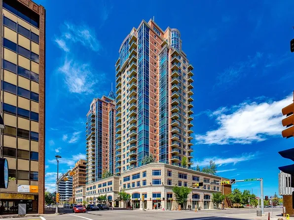 910 5th Ave SW #1902, Calgary, AB T2P 0C3