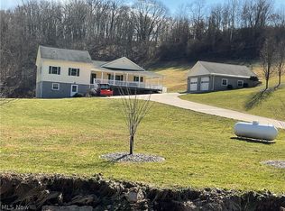 47 Gamble Run Rd, New Martinsville, WV 26155