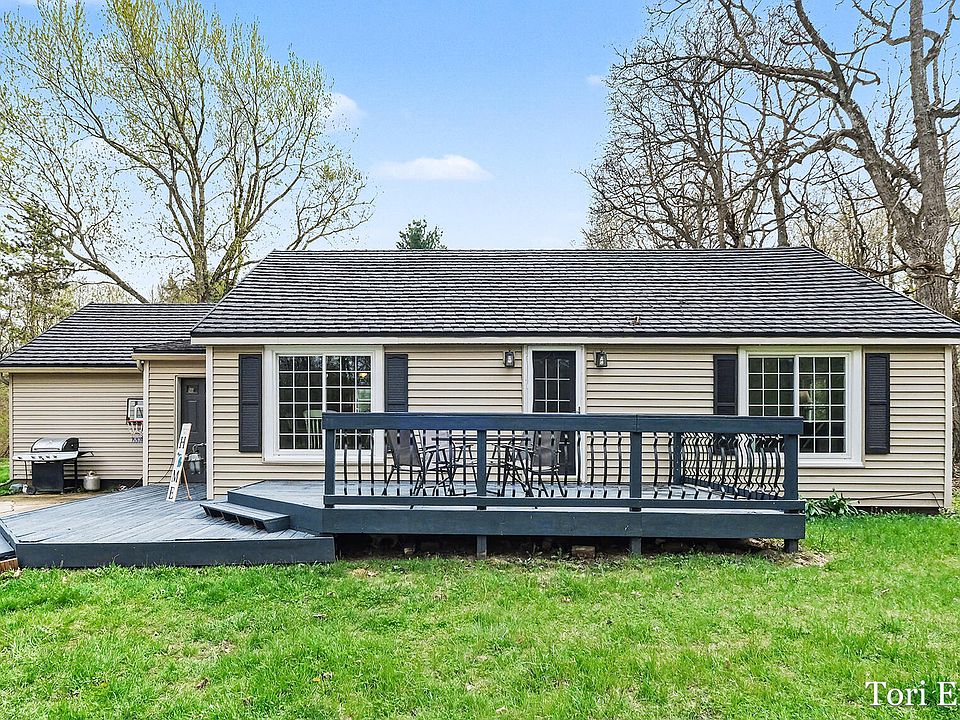 1st image of 8349 Fletcher Rd