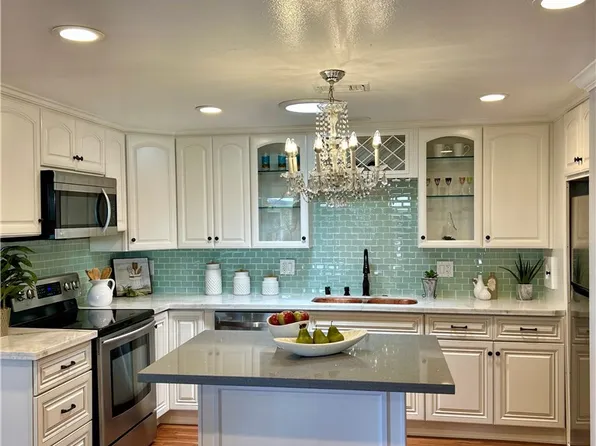 13561 Medinac M5 #70L, Seal Beach, CA 90740