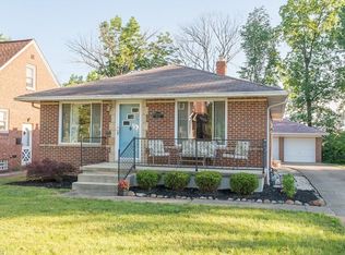 20558 Belvidere Ave, Fairview Park, OH 44126