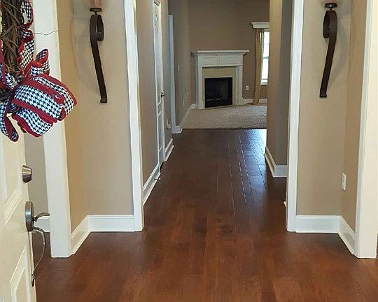 2nd image of 7305 Oldstone Dr SE