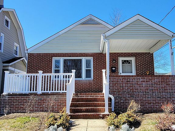 2nd image of 823 Drummond Avenue