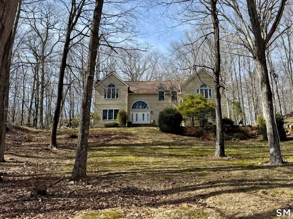 123A Peaceable Street, Redding, CT 06896