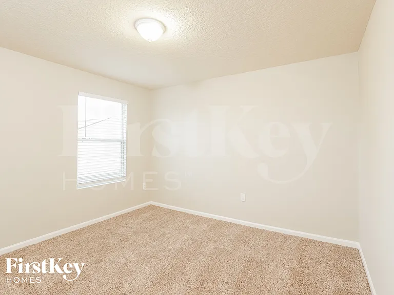 3526 Summit Oaks Dr — Photo 7