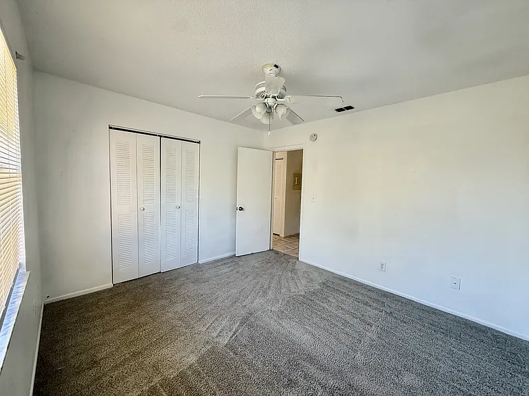 733 Michigan Ct #4 — Photo 9