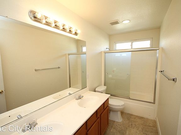 5th image of 8658 Shasta Lily Dr