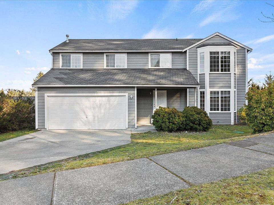 1st image of 944 Chatham Dr SE