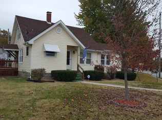 1305 Milton Rd, Alton, IL 62002