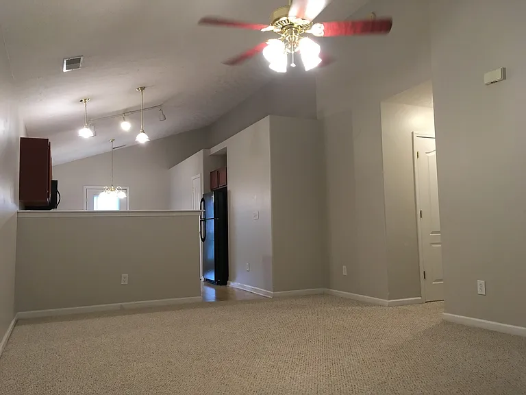 121 Blue Heron Pl — Photo 6