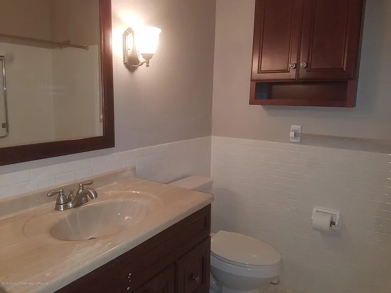 229 Torrey Pines Dr — Photo 8