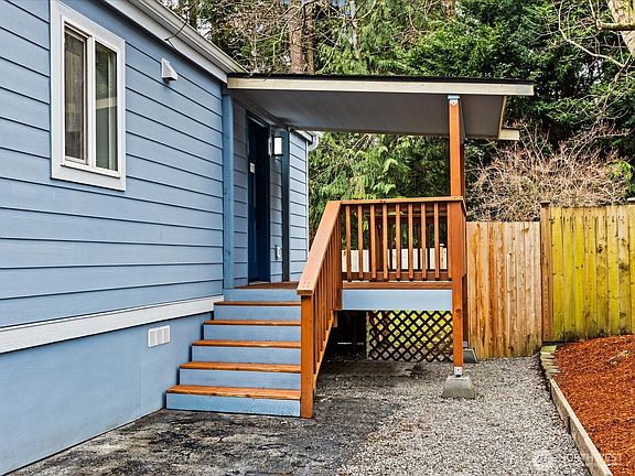 3rd image of 20500 SE 32nd Drive