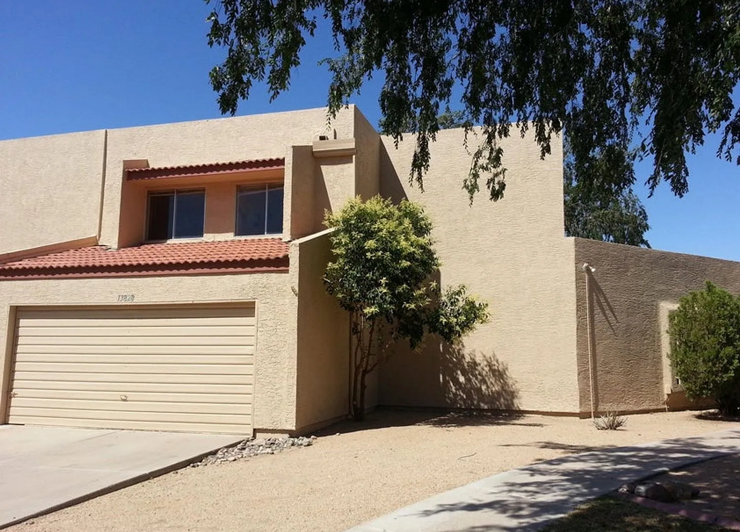 3 bed, 2.5 bath, 1519 sqft, $1,850 — Photo 1